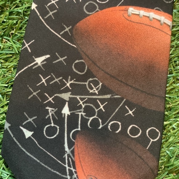 Y2K Ralph Marlin Vintage Football Pattern Men’s Dress Tie Super Bowl Party Coach - Picture 6 of 7